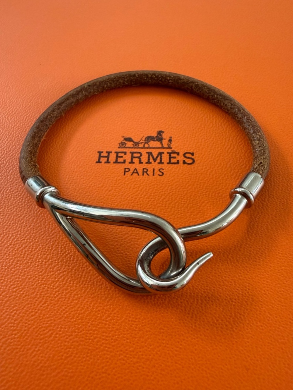 HERMÉS Silver Jumbo Hook Brown Leather Bracelet